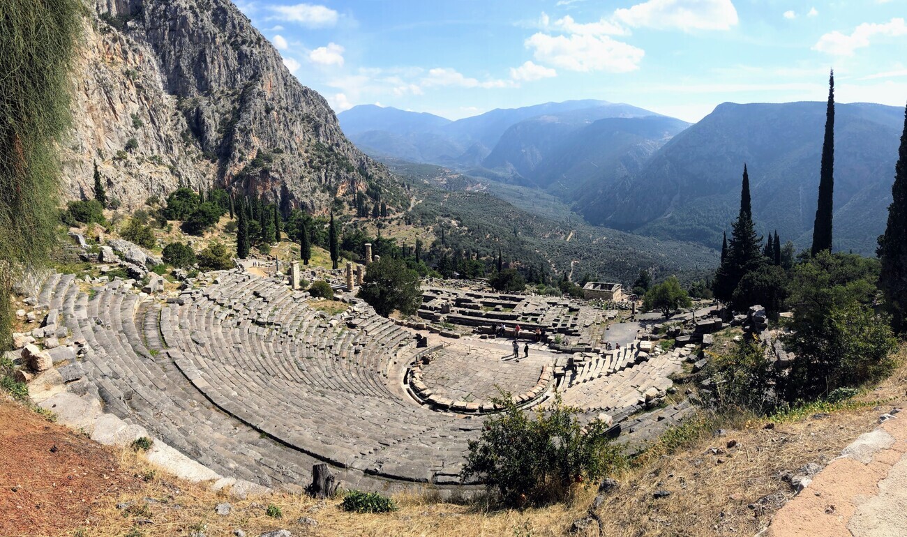 Temple of Apollo, Delphi, Greece-1